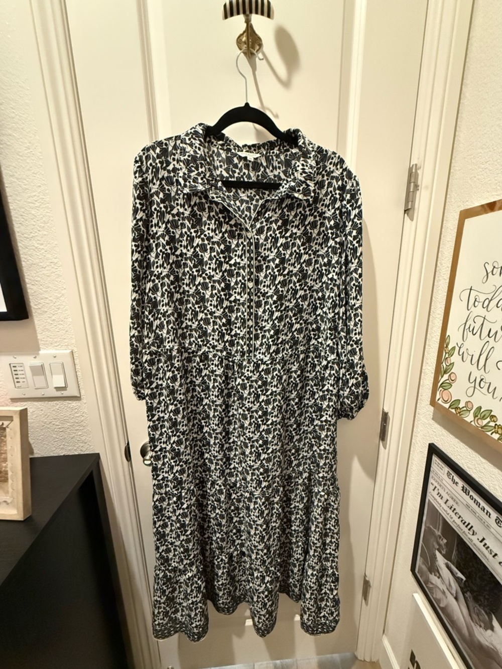 Max Studio Black and White Printed Midi Dress